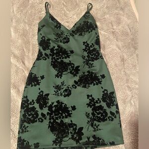 Windsor Green Holiday dress